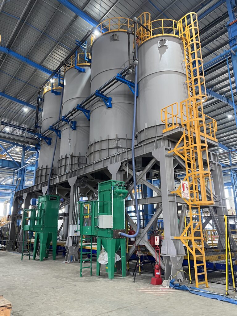 Ingeniería, montaje y fabricación de silos de arena para Bradken | FyCo