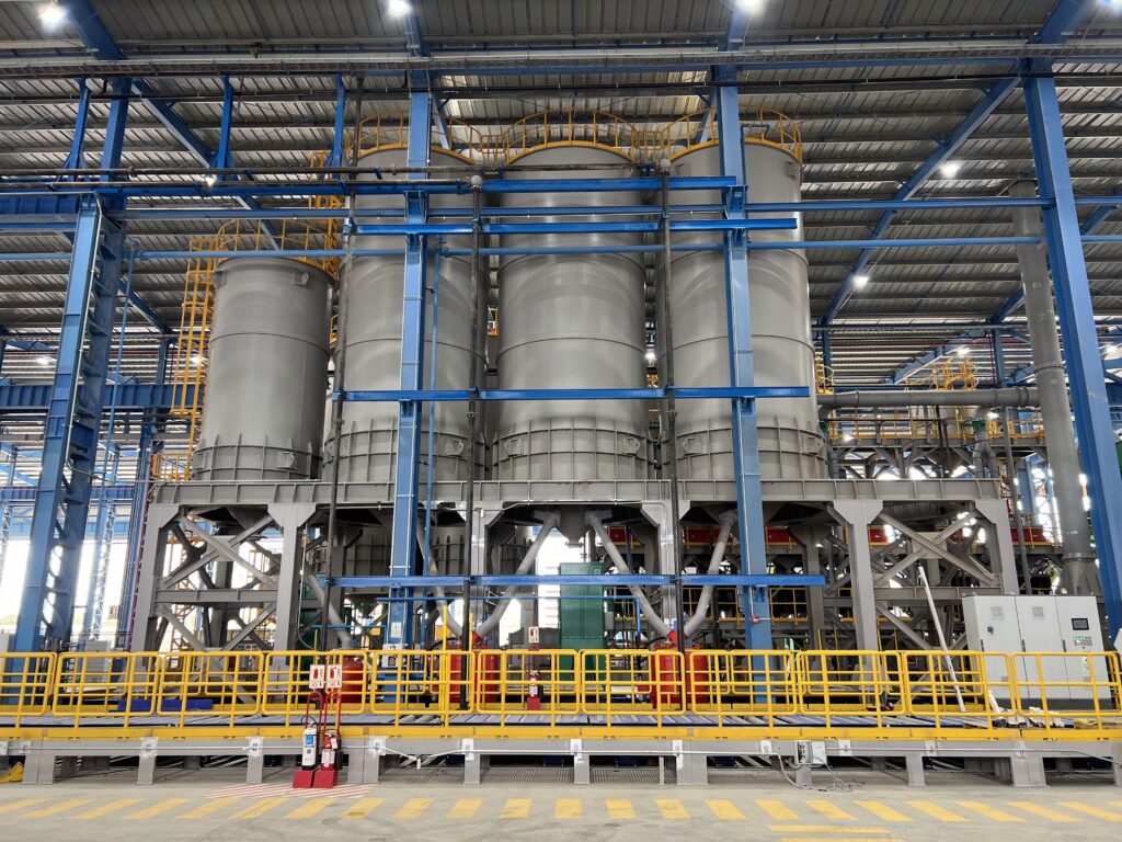 Ingeniería, montaje y fabricación de silos de arena para Bradken | FyCo